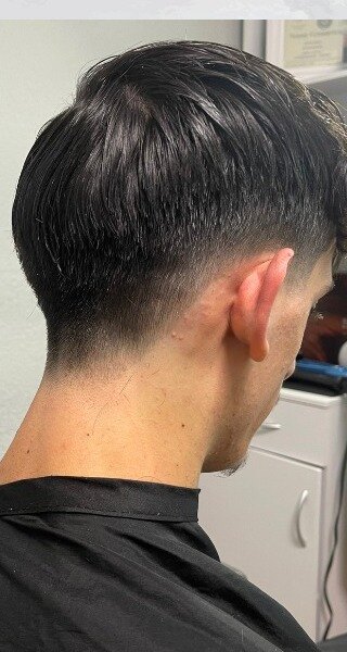 Taper fade bajo y definido